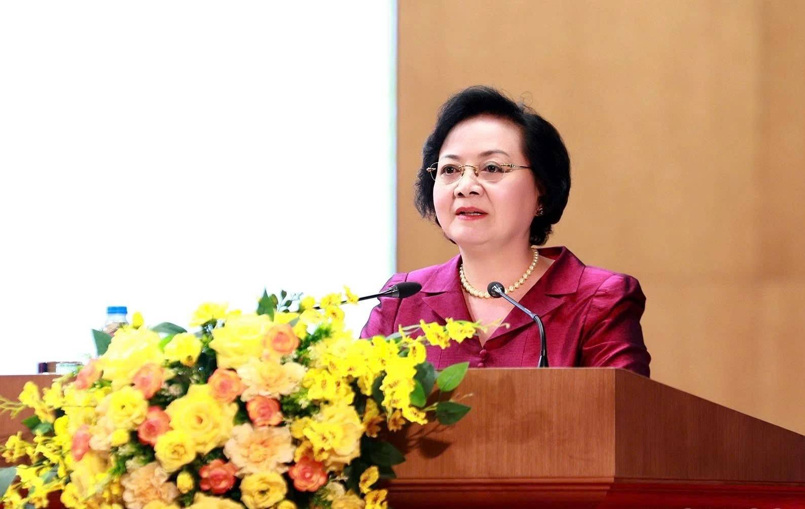 Bí thư Trung ương Đảng, Phó Thủ tướng Phạm Thị Thanh Trà phát biểu tiếp thu ý kiến cử tri tại Hội nghị. 
