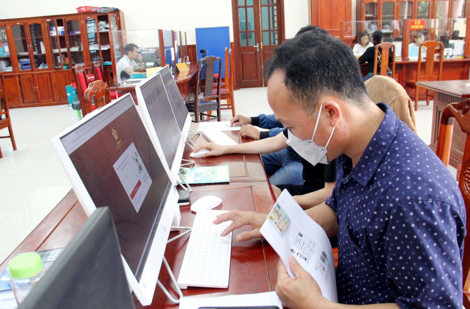 Cắt giảm thủ tục hành chính vượt chỉ tiêu chỉ sau một tháng: Doanh nghiệp hưởng lợi lớn từ “cú hích” cải cách