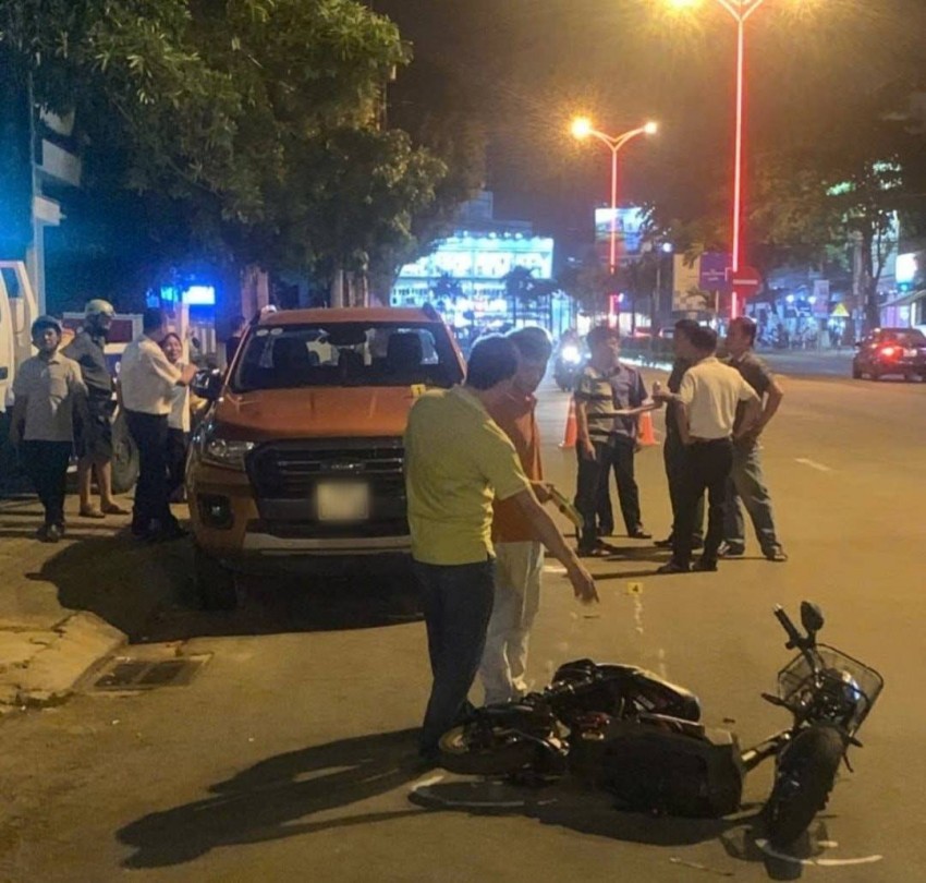 Thực tế đã ghi nhận những hệ lụy đáng tiếc. Riêng trong tháng 4/2026, khu vực phía Tây tỉnh đã xảy ra ít nhất 3 vụ tai nạn giao thông liên quan đến xe máy điện do thiếu niên điều khiển, để lại hậu quả nghiêm trọng về sức khỏe, tính mạng, đồng thời gây tâm lý lo ngại trong cộng đồng.