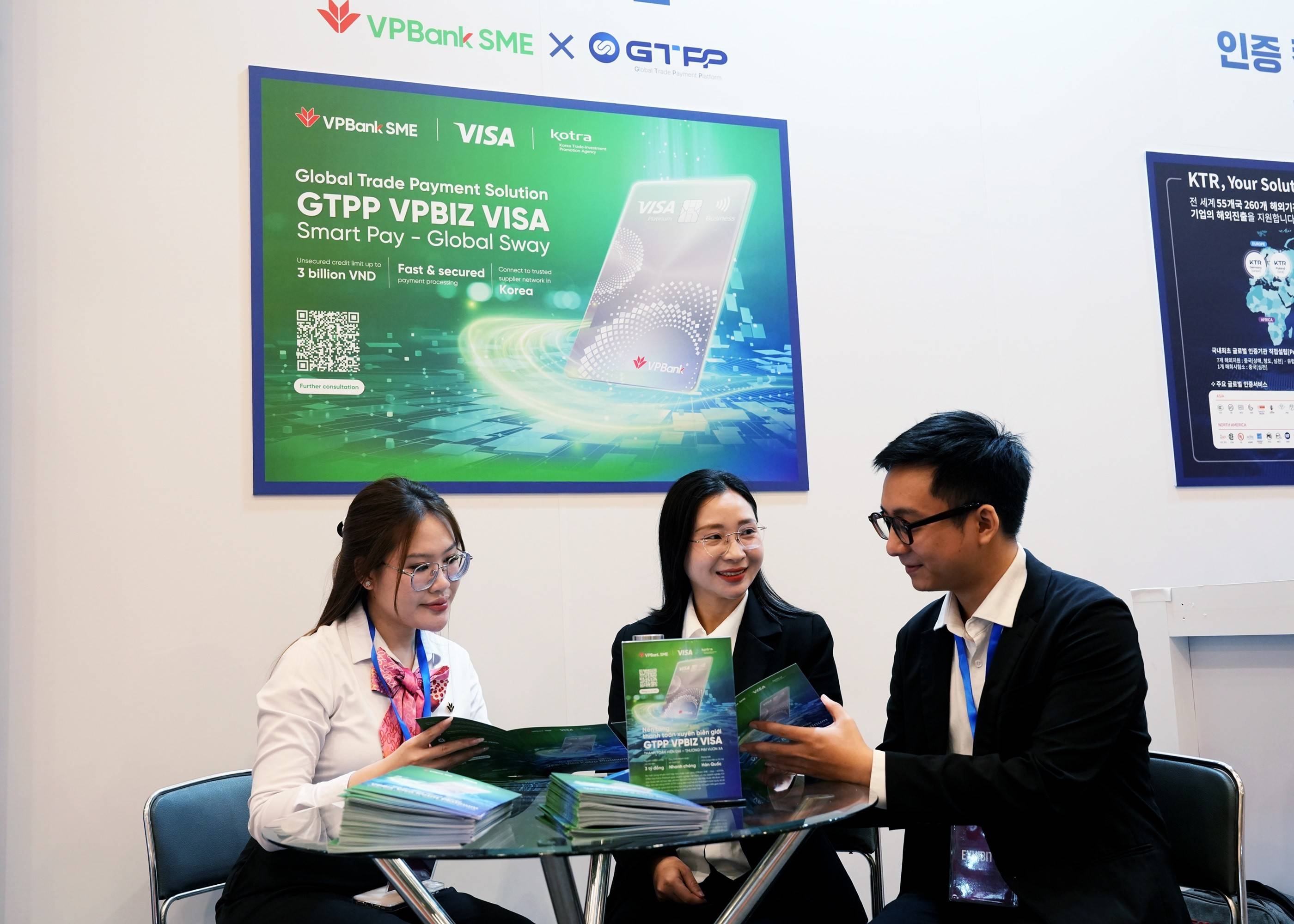 VPBank SME tư vấn chuyên sâu giải pháp thẻ VPBiz Visa Platinum - phù hợp với nhu cầu dòng tiền và chiến lược giao thương trên GTPP (Global Trade Payment Platform)