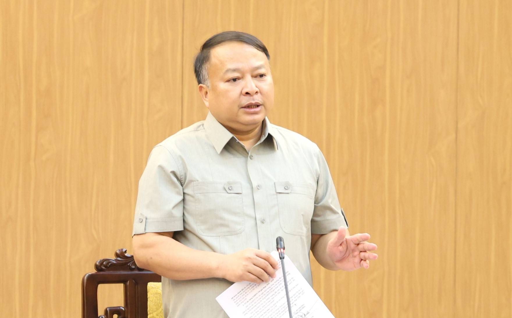 Phát biểu chỉ đạo tại cuộc họp, Chủ tịch UBND tỉnh Tuyên Quang Phan Huy Ngọc