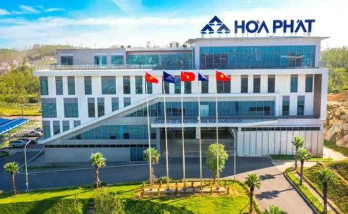 Hòa Phát lãi lớn nhưng vẫn “gánh” 15 tỷ đồng tiền vay mỗi ngày