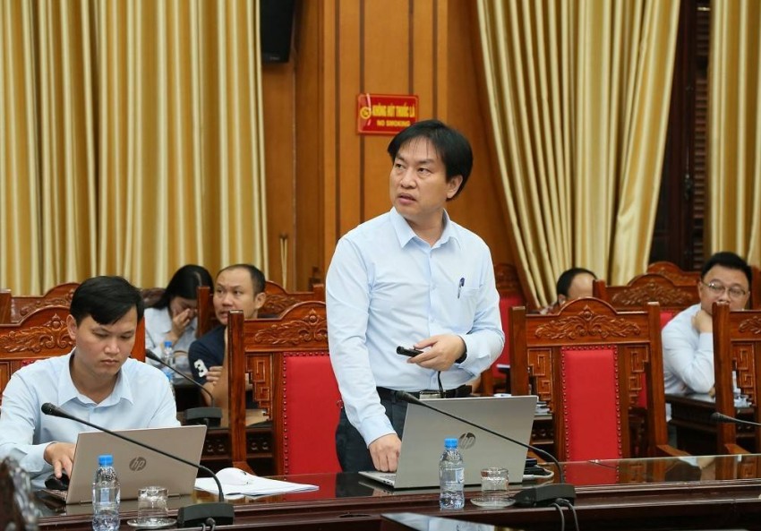 Đại diện nhà thầu tho công dự án cao tốc CT 08 báo cáo tiến độ và vướng mắc khi triển khai
