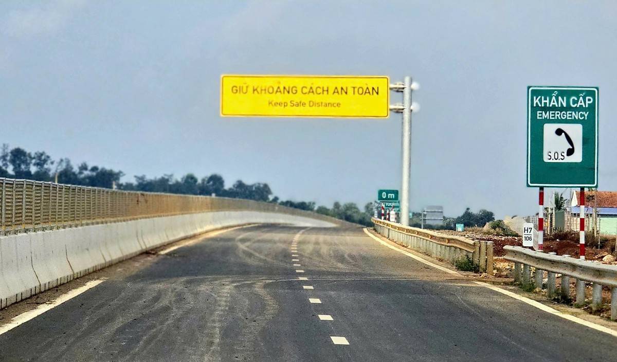 Dự án thành phần 3 thuộc Dự án đầu tư xây dựng đường bộ cao tốc Khánh Hòa - Buôn Ma Thuột giai đoạn 1 qua địa bàn tỉnh Đắk Lắk đang trong giai đoạn hoàn thành.  