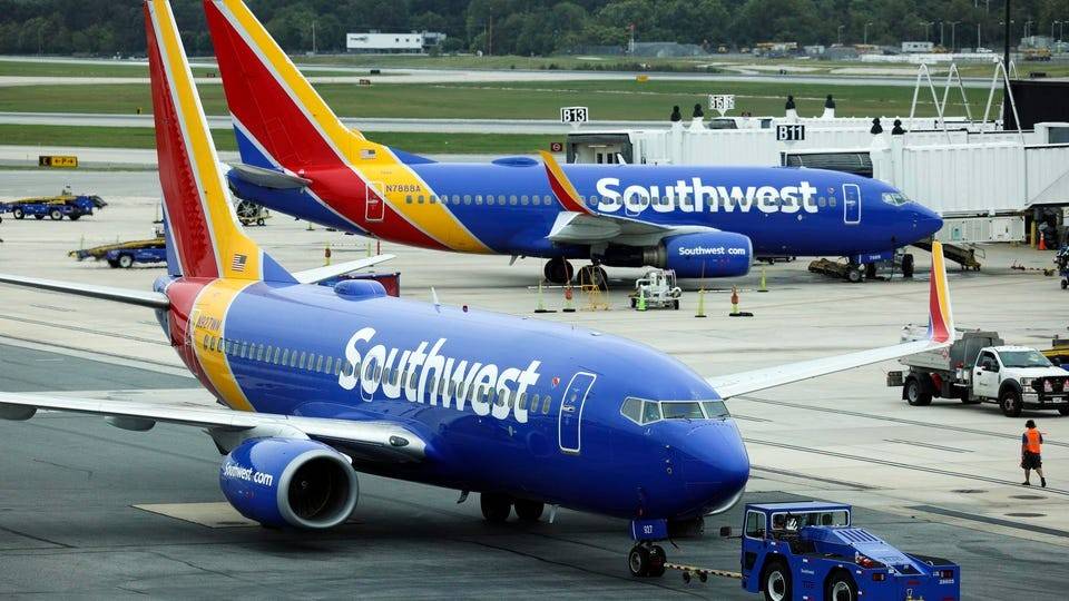 Sự việc trở nên nóng hơn bao giờ hết khi hãng hàng không giá rẻ Southwest Airlines của Mỹ chính thức loại bỏ chính sách hỗ trợ ghế phụ linh hoạt vào cuối tháng 1 vừa qua. 