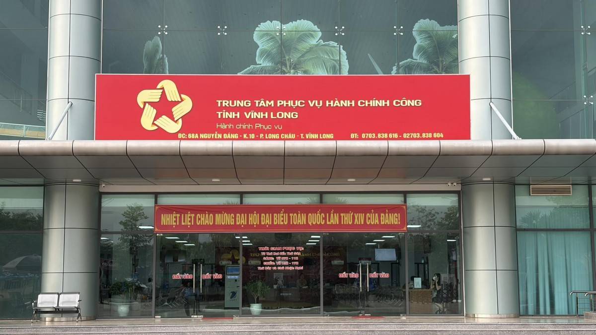 Trung tâm phục vụ hành chính công tỉnh Vĩnh Long