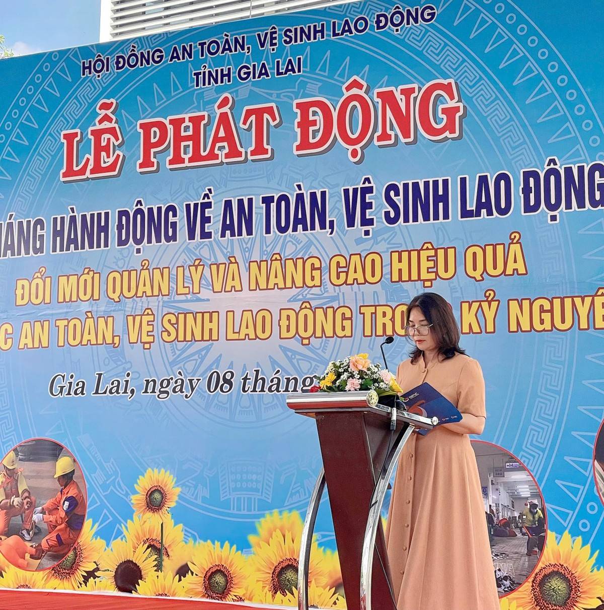 Phát biểu tại lễ phát động, Công ty Cổ phần Đầu tư An Phát khẳng định công tác an toàn, vệ sinh lao động không chỉ là trách nhiệm pháp lý mà còn là trách nhiệm đối với người lao động và sự phát triển lâu dài của doanh nghiệp.