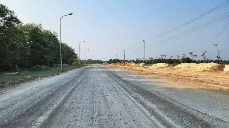 Đến giữa tháng 4/2026, tỷ lệ giải ngân vốn đầu tư công của tỉnh Quảng Ngãi mới đạt 8,4% kế hoạch năm, thấp hơn mức bình quân chung của cả nước là 12,6%