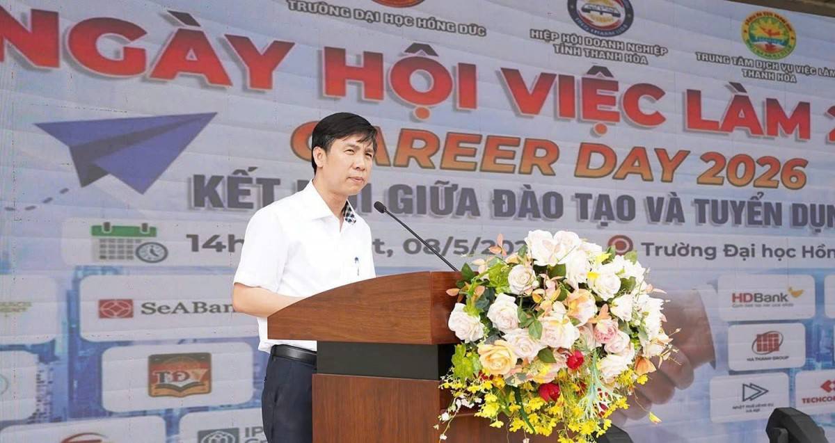 PGS.TS. Lê Hoằng Bá Huyền phát biểu tại chương trình.