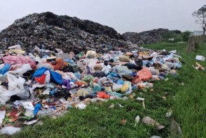 Phú Thọ: Bãi rác Đồng Lợ quá tải, dân thấp thỏm mùa mưa bão