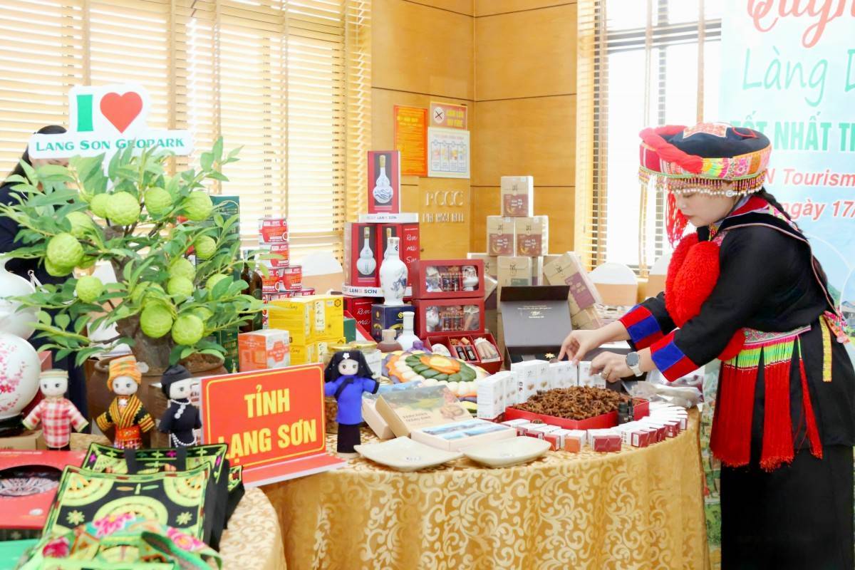 Tây Bắc mở rộng liên kết phát triển du lịch giai đoạn mới