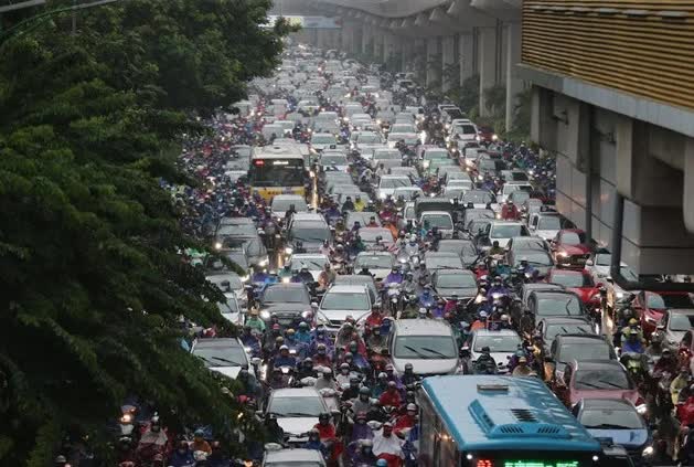 Hà Nội hạn chế loạt tuyến huyết mạch phục vụ Đại hội MTTQ