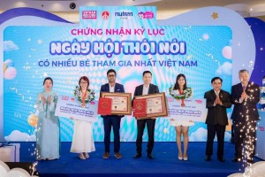 Ngày hội thôi nôi xác lập kỷ lục Việt Nam với 680 gia đình tham gia