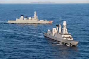 Anh và Pháp nhóm họp cùng đối tác để khôi phục hoạt động trên eo biển Hormuz