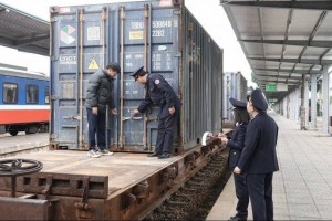 Hải quan phát hiện hơn 2.150 vụ buôn lậu, thu giữ hàng nghìn tỷ đồng hàng vi phạm trong một tháng