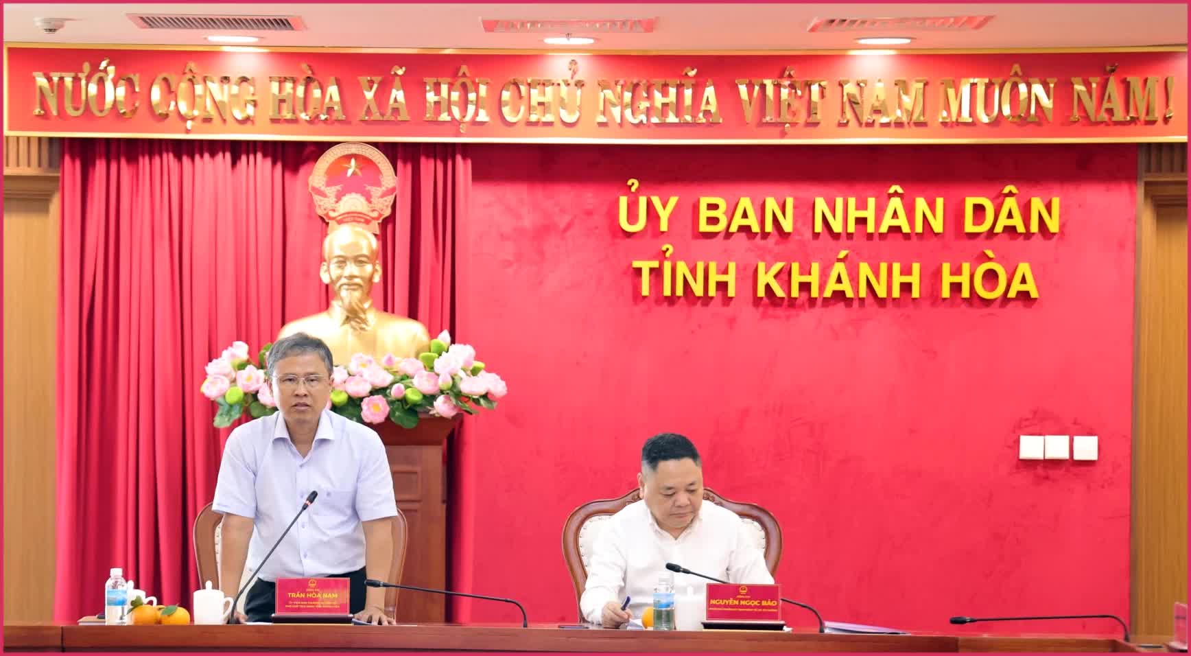 Khánh Hòa tăng trưởng GRDP 8,37%, thu ngân sách hơn 18.389 tỷ