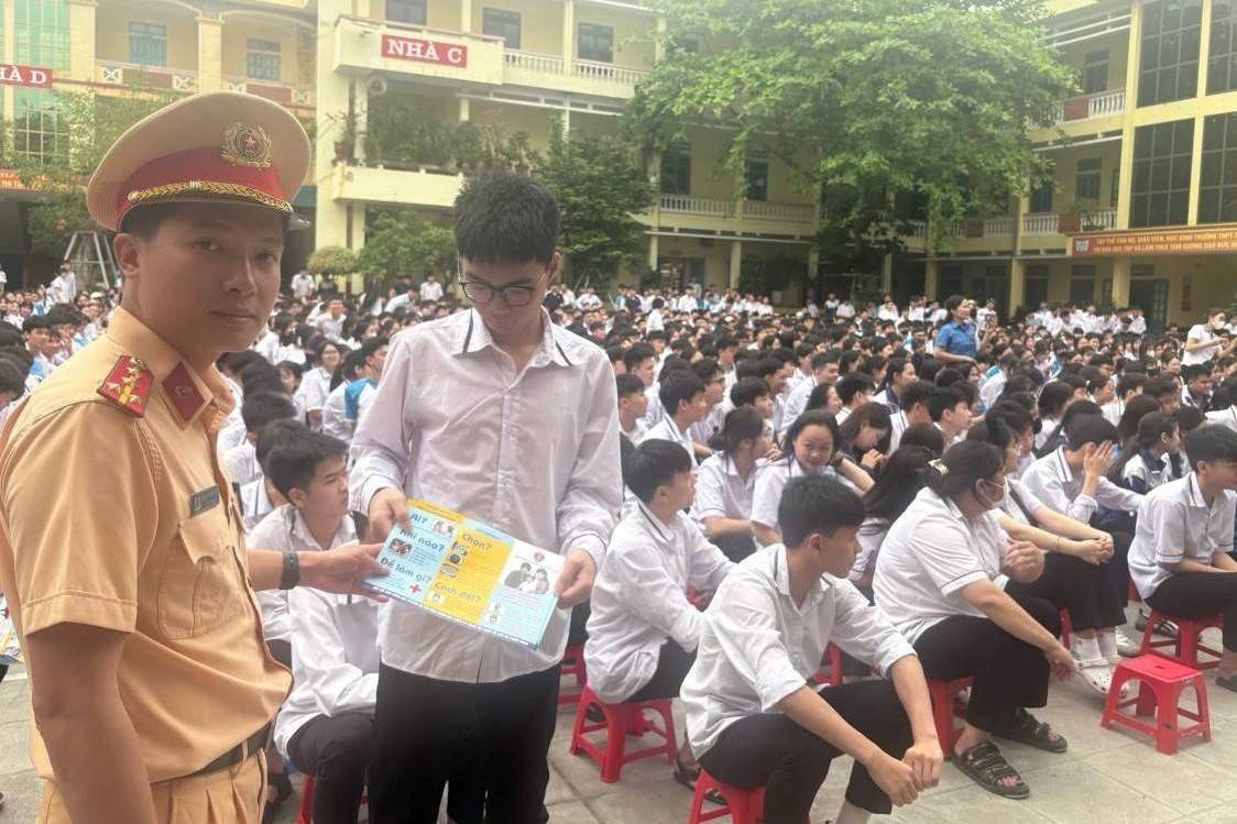 Trạm Cảnh sát giao thông Cầu Nghìn tỉnh Hưng Yên: "Lá chắn" thầm lặng ở cung đường trọng điểm cửa ngõ giao thông