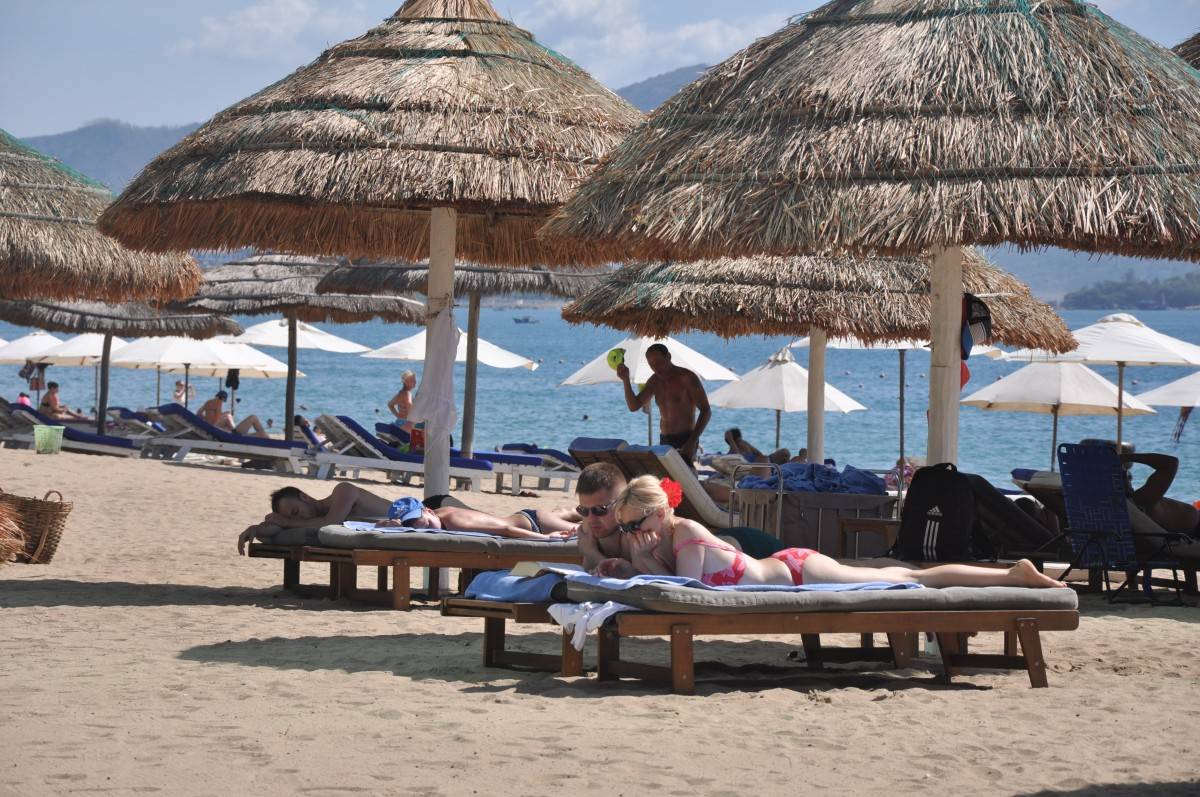 Khánh Hòa: Tàu du lịch biển quốc tế Piano Land cùng 1.000 du khách đến Nha Trang