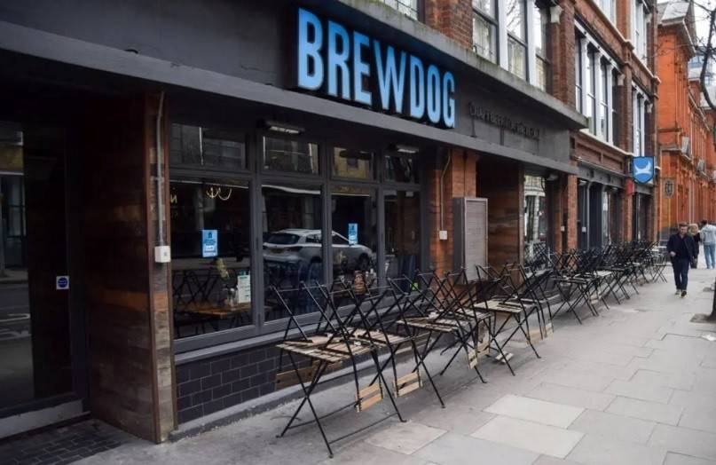 Từng là biểu tượng của sự nổi loạn và tư duy đột phá trong ngành bia, BrewDog vừa khép lại chương huy hoàng bằng một thương vụ bán mình đầy cay đắng.