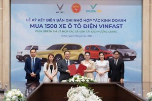 Taxi Hương Giang chuyển mình "xanh" toàn diện bằng cú chốt đơn 1.500 xe điện VinFast