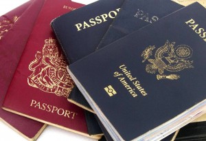 Không chỉ là màu sắc: Những thông điệp quyền lực ẩn sau cuốn hộ chiếu của mỗi quốc gia