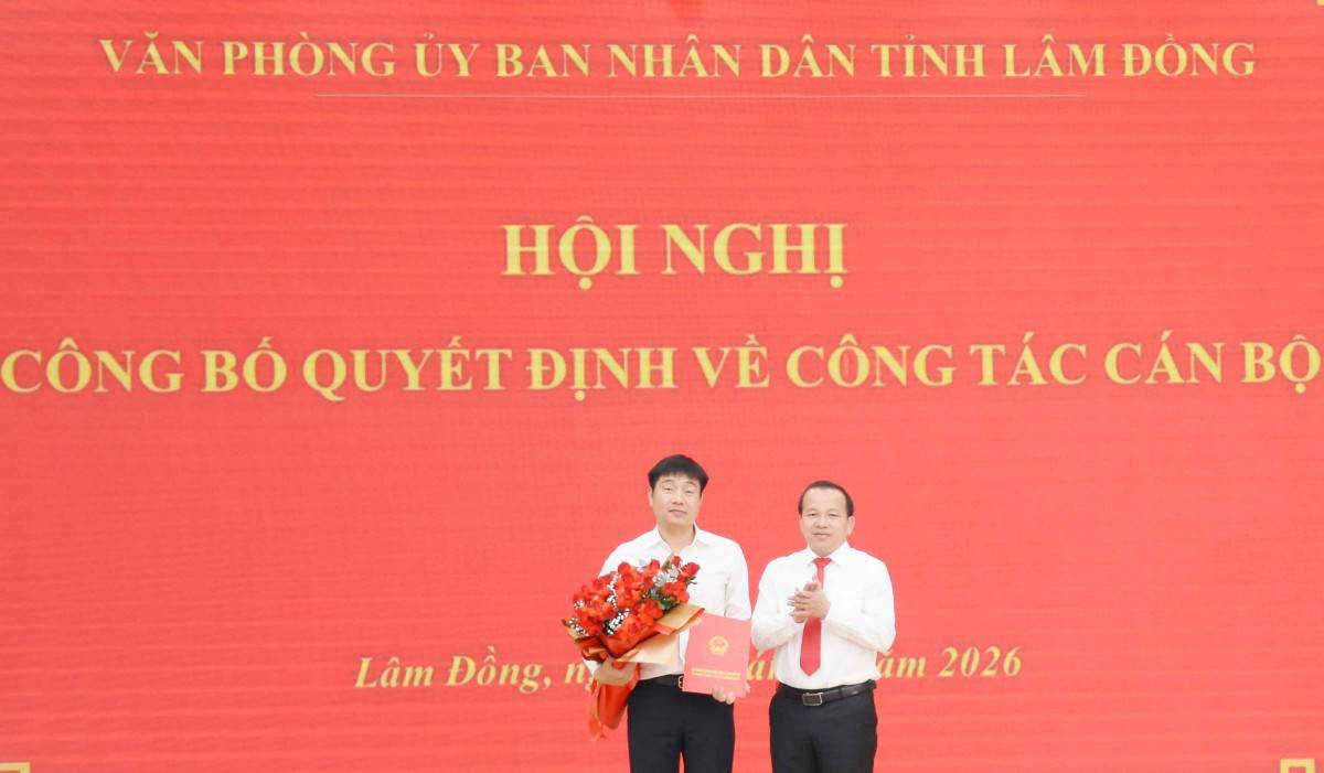 Kiện toàn nhân sự Trung tâm Phục vụ hành chính công Lâm Đồng: Tạo đà đẩy mạnh chuyển đổi số và hỗ trợ doanh nghiệp
