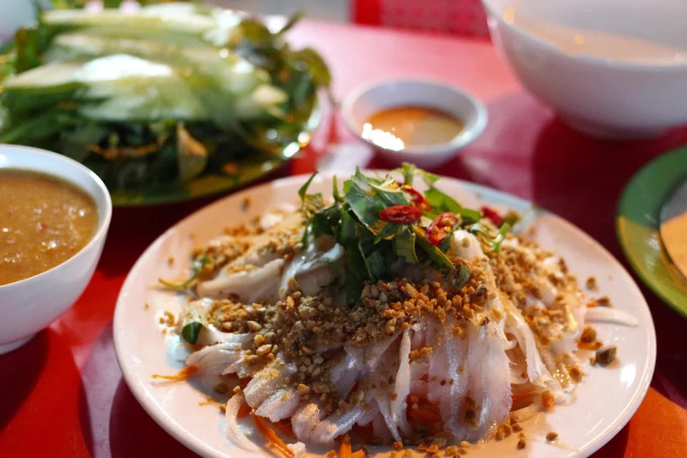 Ẩm thực Khánh Hòa, nâng tầm các món ăn ven biển đặc trưng thúc đẩy du khách lựa chọn điểm đến