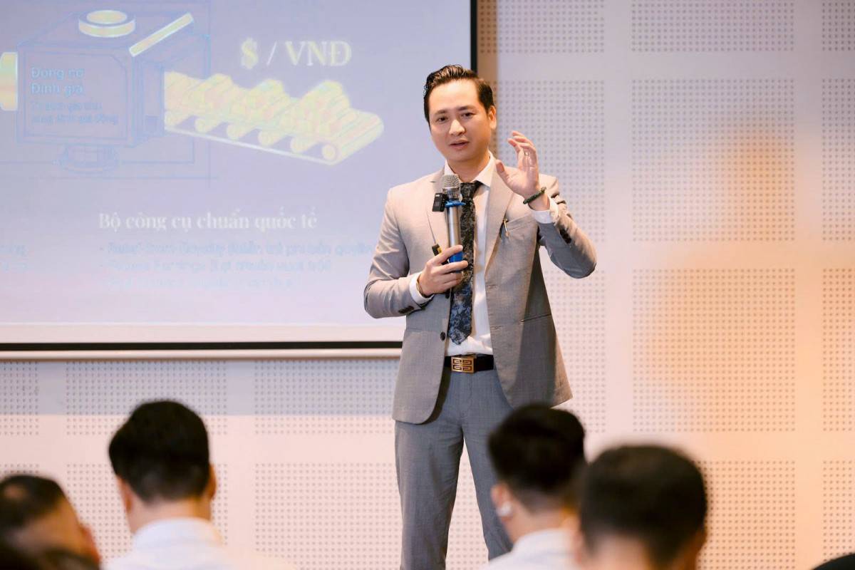 TS. Nguyễn Trung Kiên – Viện trưởng Viện Chiến lược Công nghệ và Đổi mới sáng tạo (STI), tác giả cuốn sách “Giá trị của những điều không nhìn thấy”.