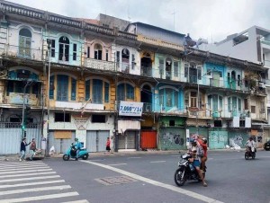 TP. Hồ Chí Minh “chạy đua” di dời 16 chung cư nguy hiểm
