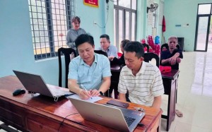 Tuyên Hóa - Quảng Trị: Chính quyền lưu động vì nhân dân phục vụ