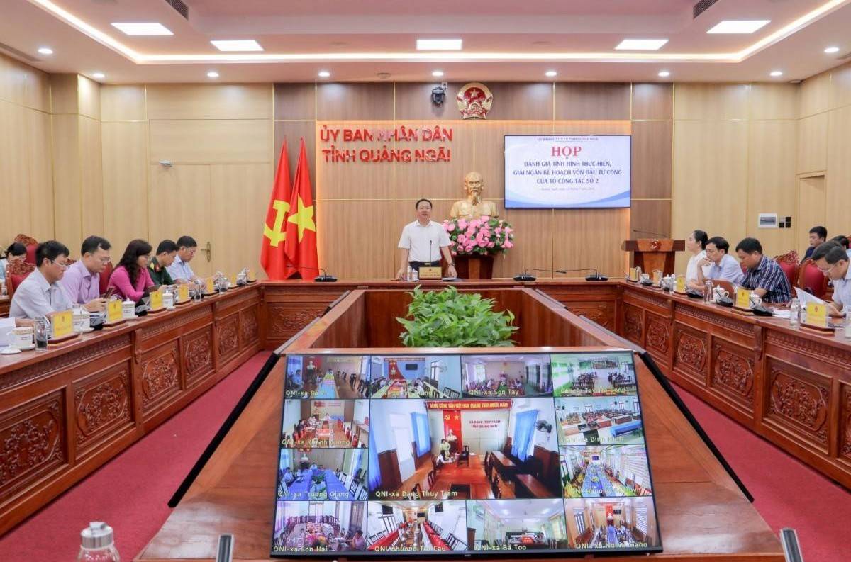 Quảng Ngãi siết kỷ luật giải ngân đầu tư công, 16 xã, phường bị phê bình vì “giải ngân 0%”