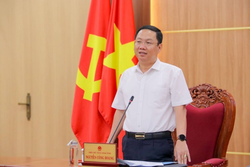 Phó Chủ tịch UBND tỉnh Nguyễn Công Hoàng phê bình các chủ đầu tư chưa thực hiện giải ngân theo kế hoạch vốn được giao