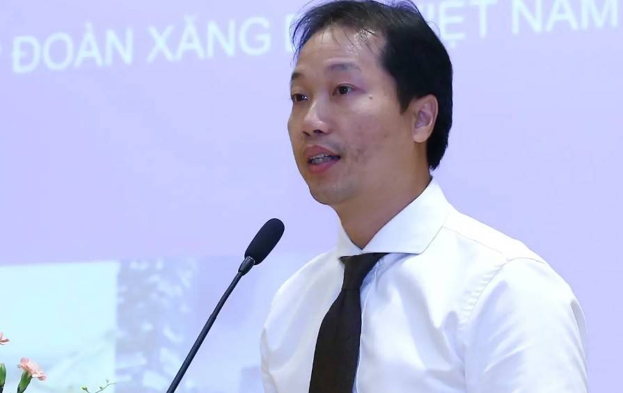 Phó tổng giám đốc Nguyễn Quang Dũng - Người phát ngôn Petrolimex.