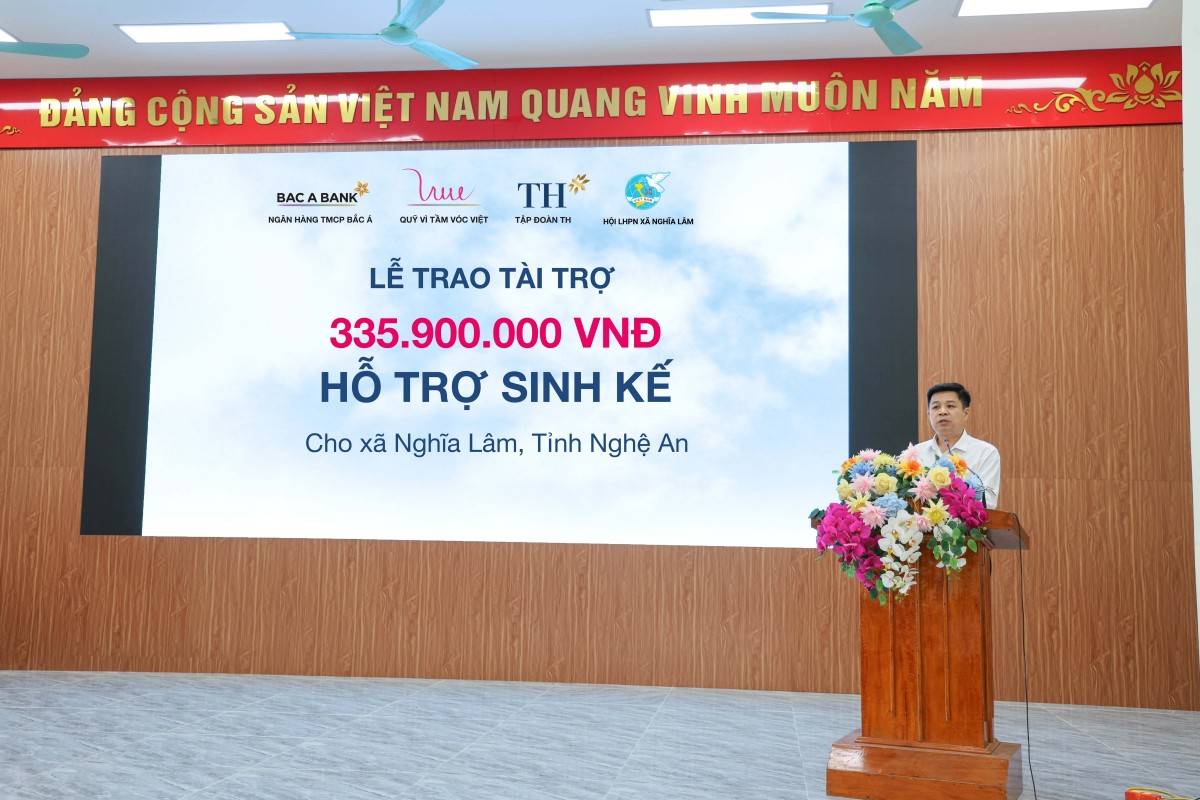 Quỹ Vì Tầm Vóc Việt hỗ trợ vốn vay sinh kế cho phụ nữ có hoàn cảnh khó khăn tại Nghệ An