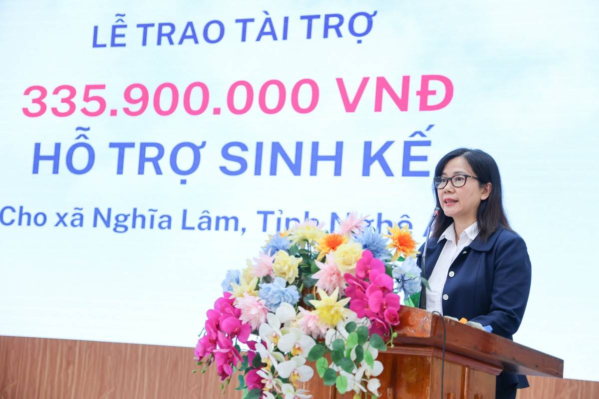 Quỹ Vì Tầm Vóc Việt hỗ trợ vốn vay sinh kế cho phụ nữ có hoàn cảnh khó khăn tại Nghệ An