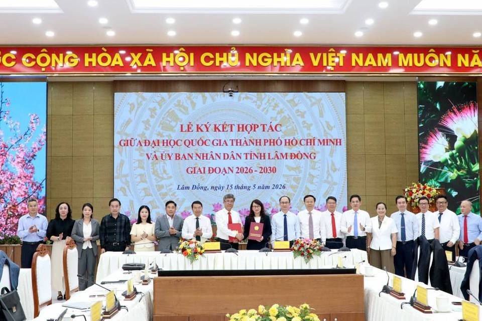 Lâm Đồng tăng tốc chuyển đổi số, liên kết Đại học Quốc gia TP.HCM đào tạo nhân lực chất lượng cao