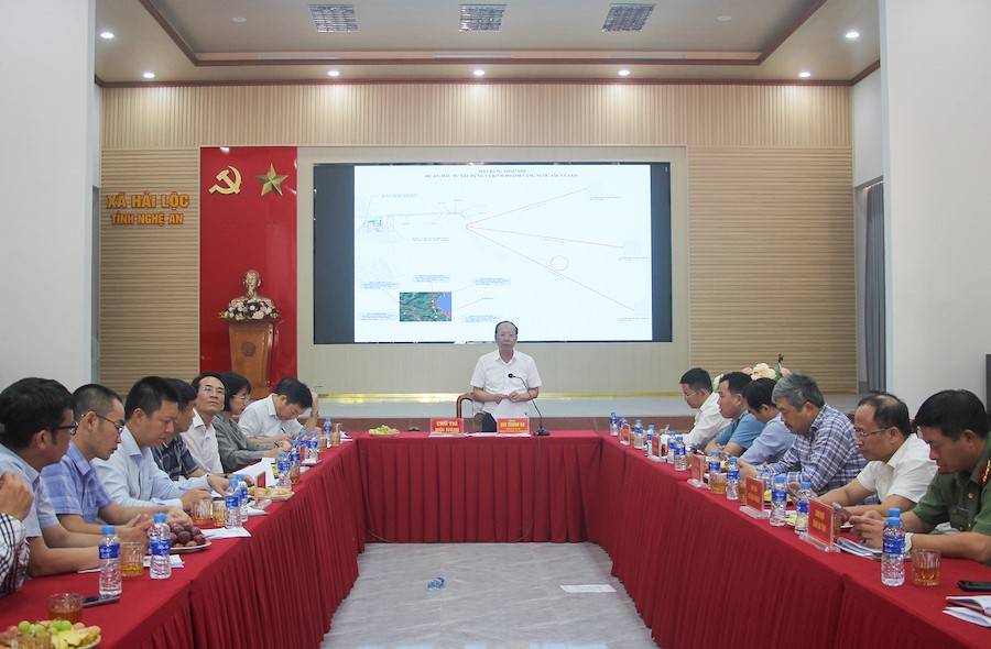 Nghệ An: “Gỡ vướng” cho Dự án Đầu tư xây dựng và kinh doanh Cảng nước sâu Cửa Lò