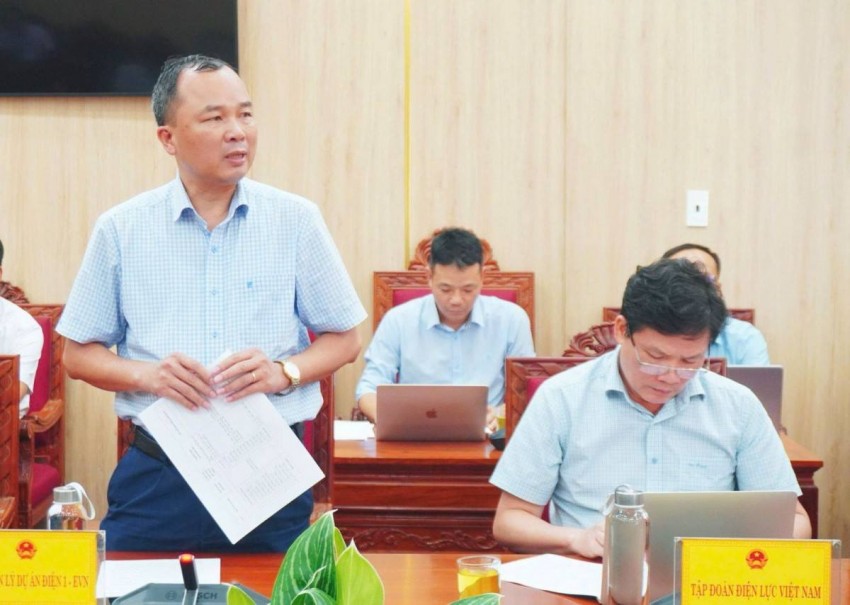 Cháy bãi rác hơn 1ha tại Nghĩa Kỳ, Quảng Ngãi: Khói đen bao trùm, lo ngại ô nhiễm không khí
