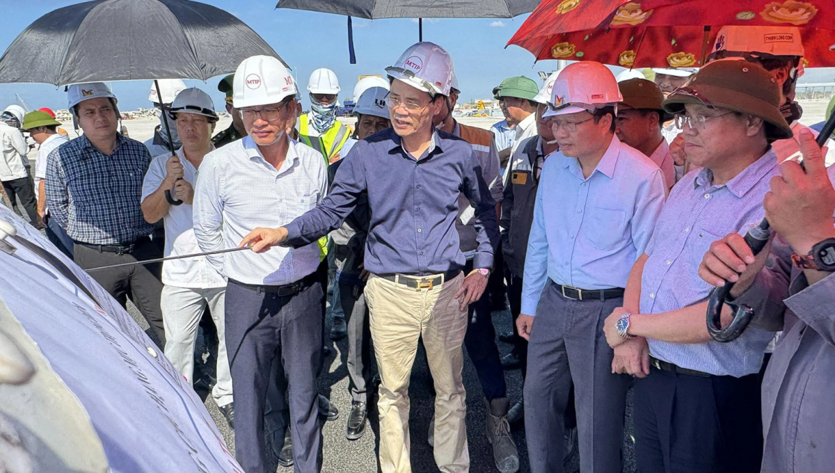 Quảng Trị: Tập trung giải phóng mặt bằng, bảo đảm tiến độ khai thác Khu bến cảng Mỹ Thủy