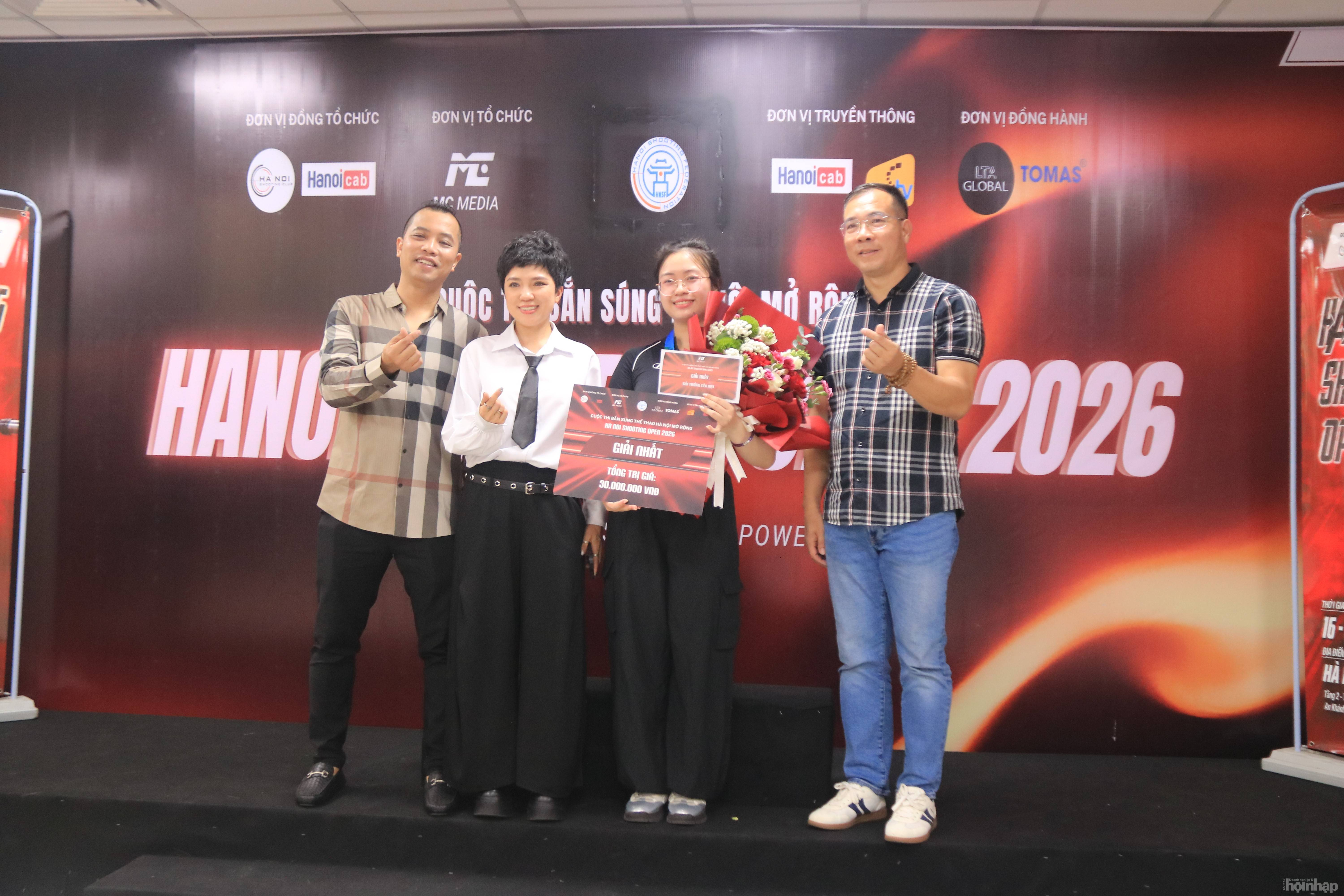 Vận động viên Nguyễn Thu Nga giành Huy chương Vàng tại “Hanoi Shooting Open 2026”