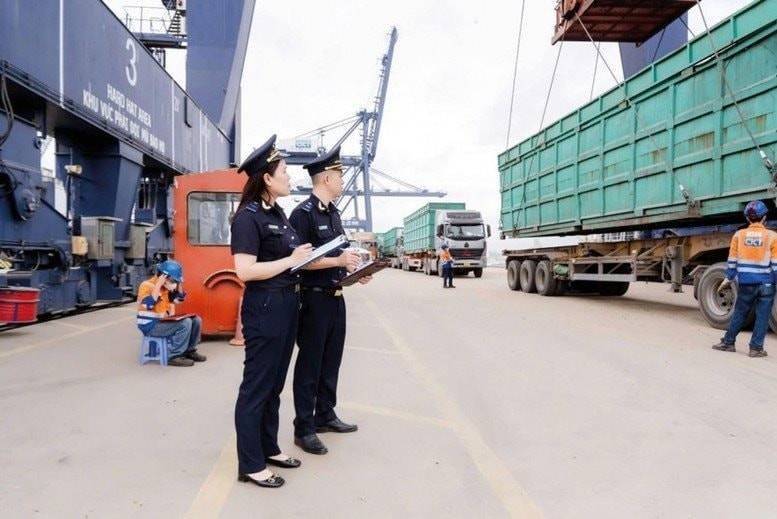 Ngành Hải quan thu hơn 166 nghìn tỷ đồng, tăng 16,5%