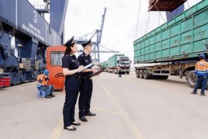 Ngành Hải quan thu hơn 166 nghìn tỷ đồng, tăng 16,5%