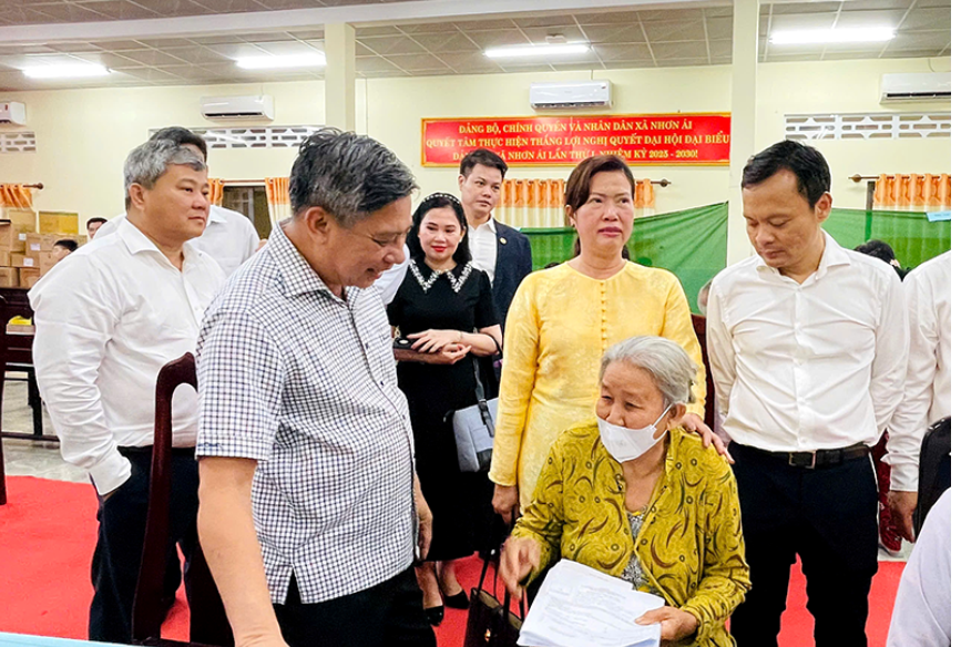 Cần Thơ: Người dân được khám sức khỏe định kỳ, sàng lọc miễn phí
