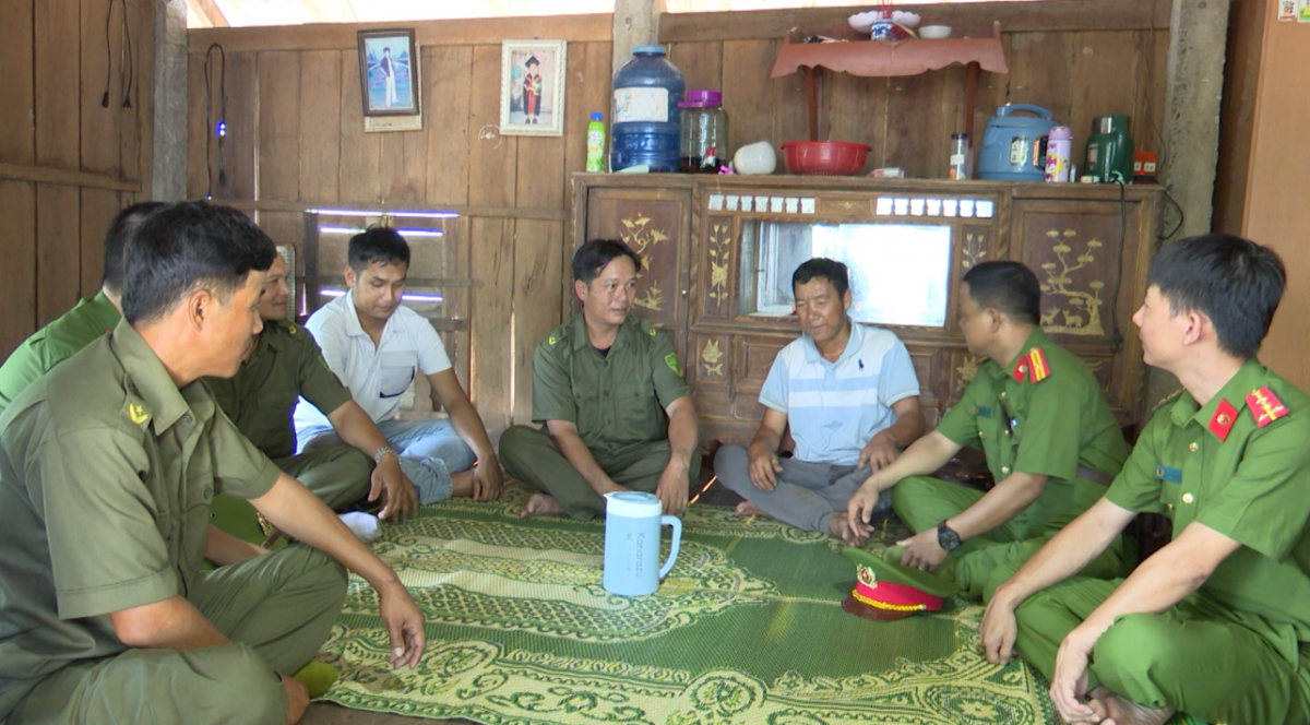 Quảng Trị: Những chiến sĩ mang họ Bác ngày đêm bám bản, gần dân nơi đại ngàn Trường Sơn