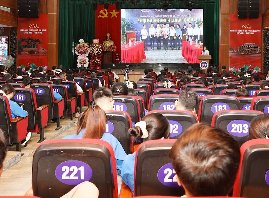 Sở Khoa học và Công nghệ Nghệ An tổ chức Hội nghị giới thiệu ứng dụng trí tuệ nhân tạo và Lễ ra mắt cộng đồng trí tuệ nhân tạo