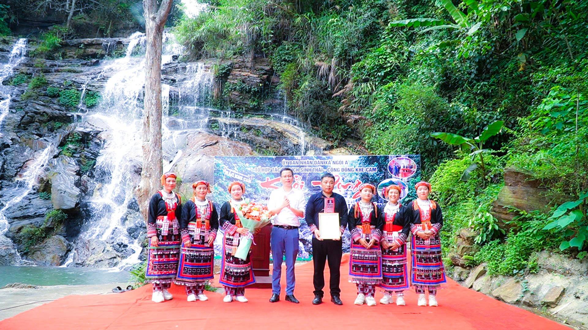 Thác Khe Cam – “Bản giao hưởng mùa nước đổ” giữa đại ngàn Mậu A, Lào Cai