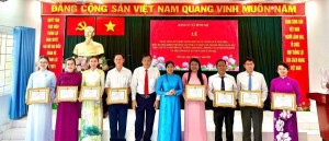 TP.Hồ Chí Minh: Xã Bình Lợi biểu dương 28 điển hình tiêu biểu trong học tập và làm theo Bác