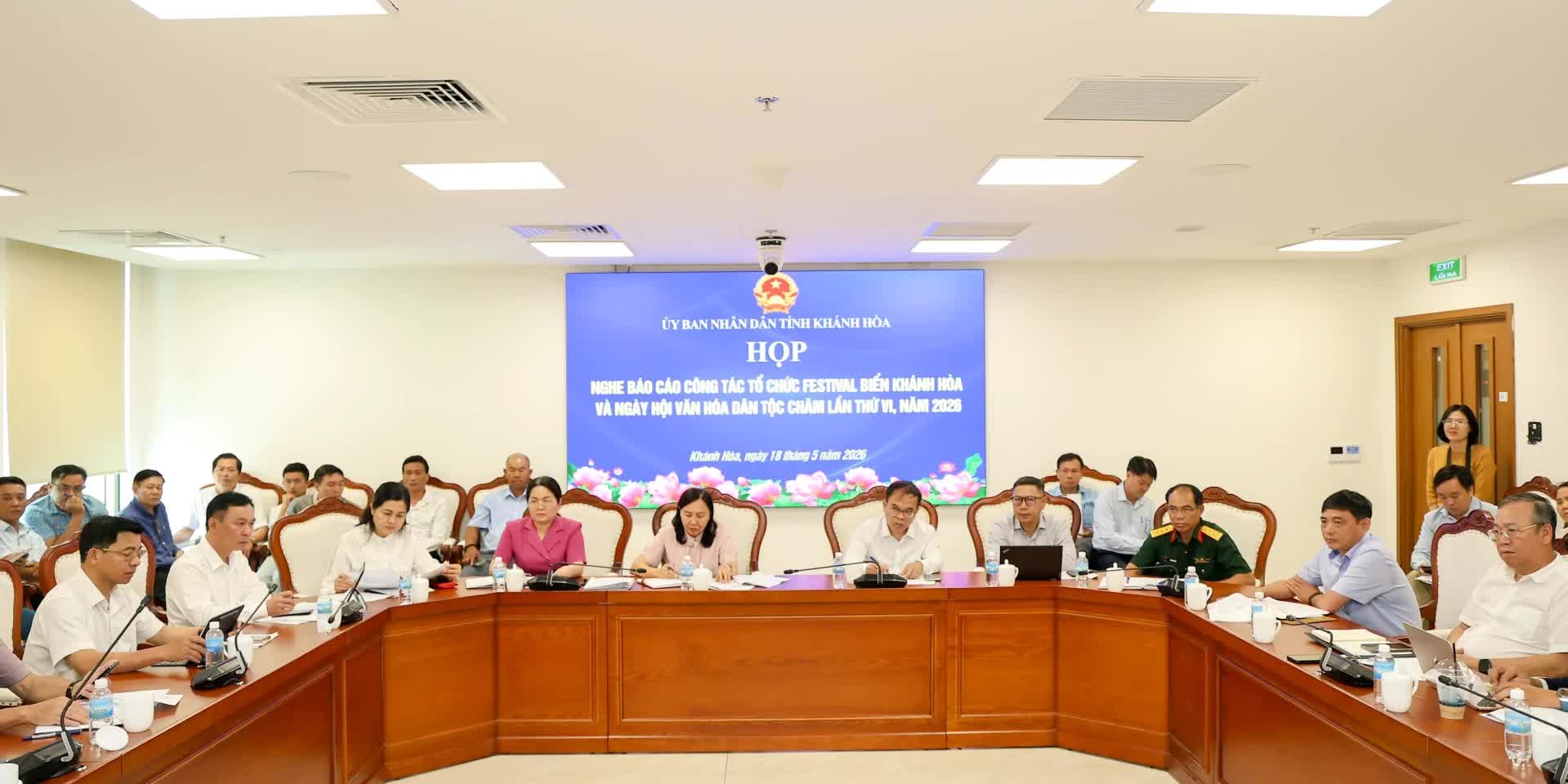 Khánh Hòa quyết tâm tổ chức Festival Biển và Ngày hội Văn hóa Chăm đặc sắc, lan tỏa bản sắc văn hóa Việt