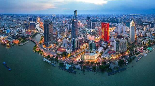 Nghị quyết 260 còn tạo “luồng xanh” cho nhà đầu tư chiến lược với 11 nhóm lĩnh vực ưu tiên. 
