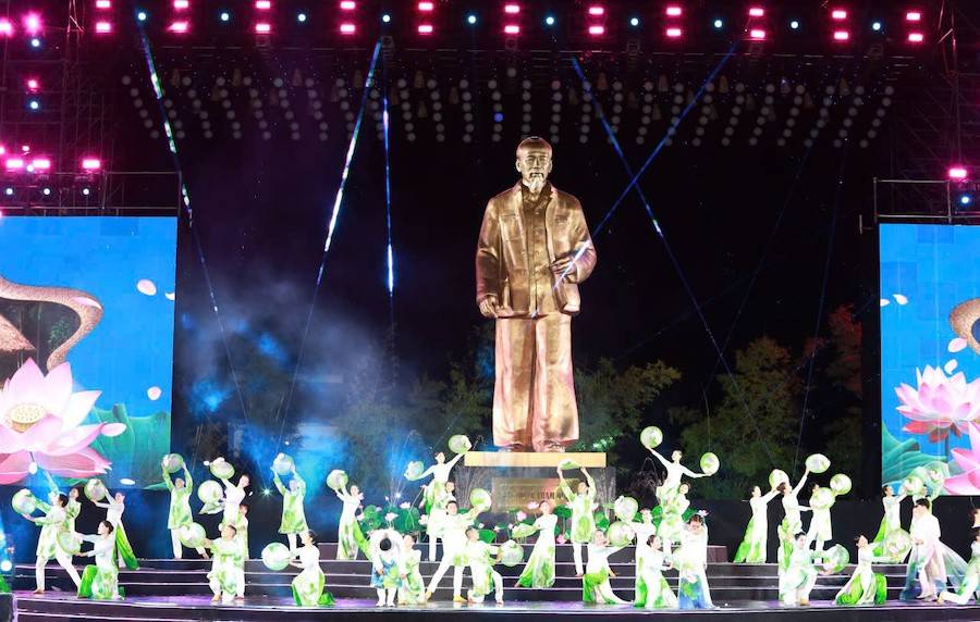 Khai mạc Lễ hội Làng Sen năm 2026